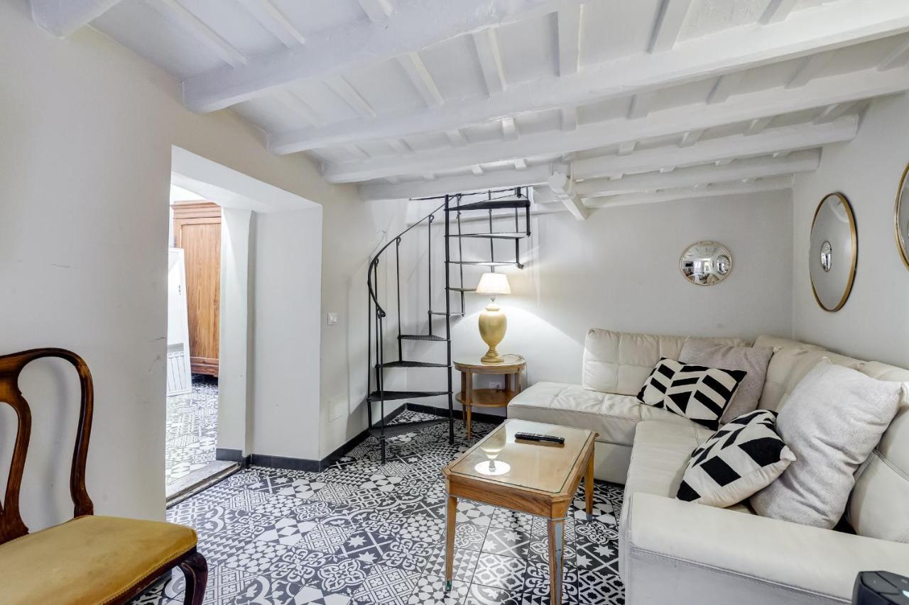 Vivilo Collection - Spanish Steps Macelli Apt With Private Terrace Rome Bagian luar foto