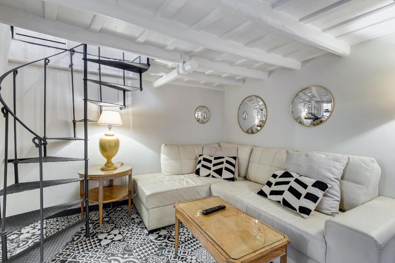 Vivilo Collection - Spanish Steps Macelli Apt With Private Terrace Rome Bagian luar foto